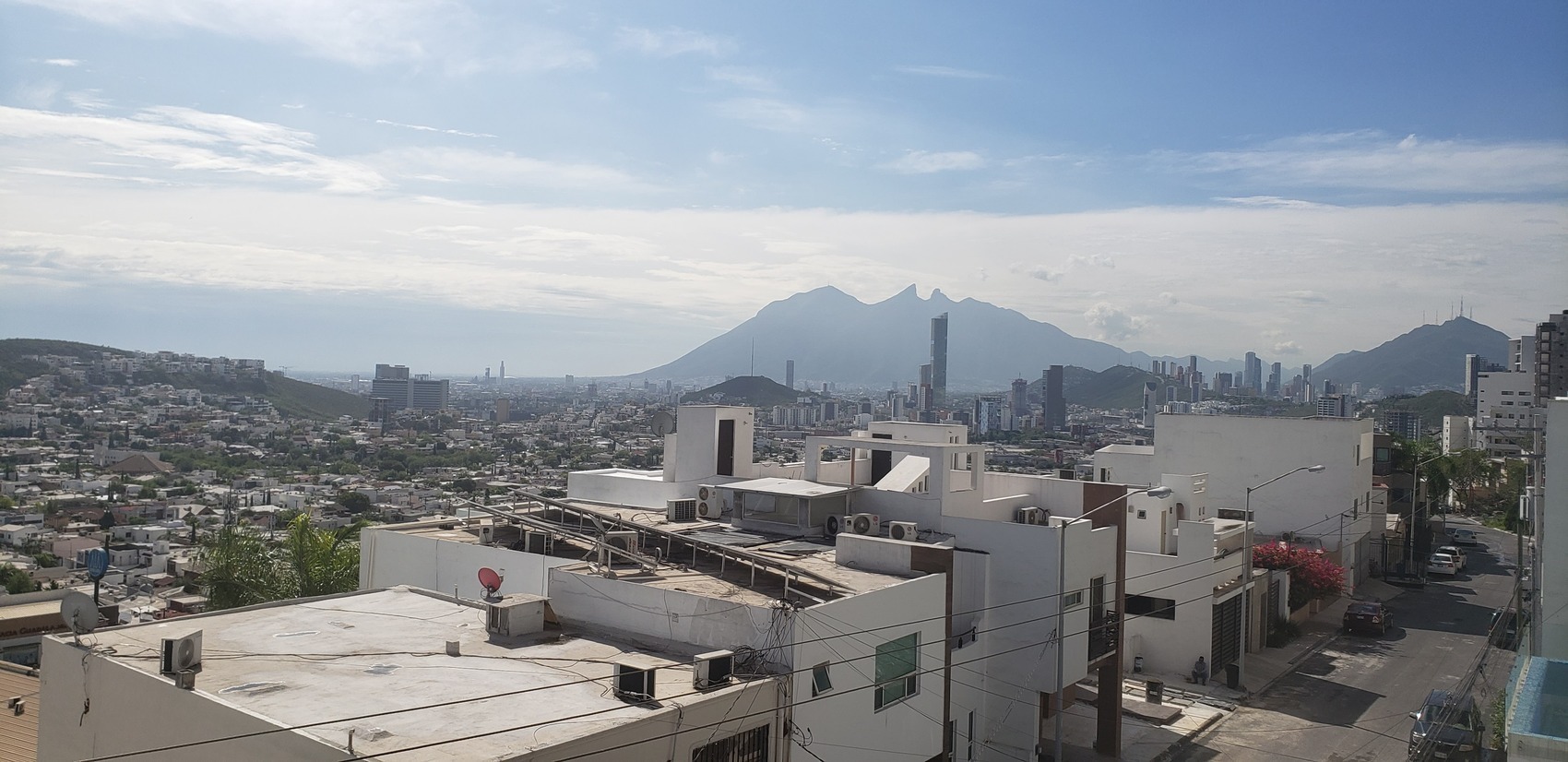 GOLDWAY real estate services Casa en Venta en Colinas de San Jerónimo